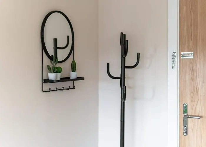 Modern 1 Bedroom In